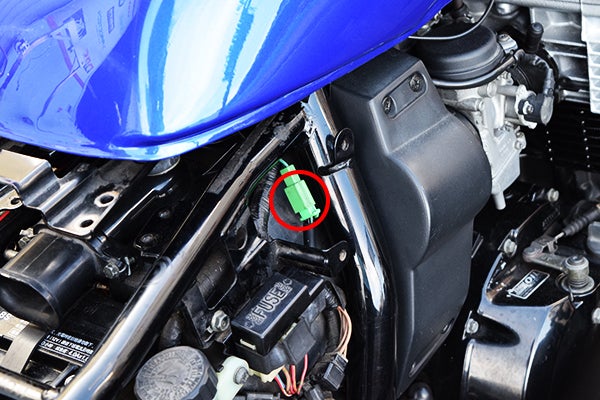 XJR400R プラグコード交換