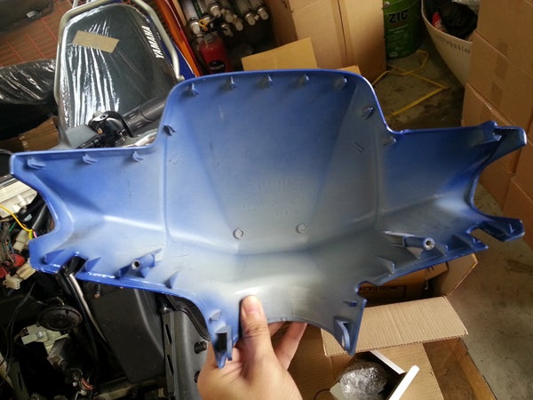 BWS100のメーターカバーの裏側