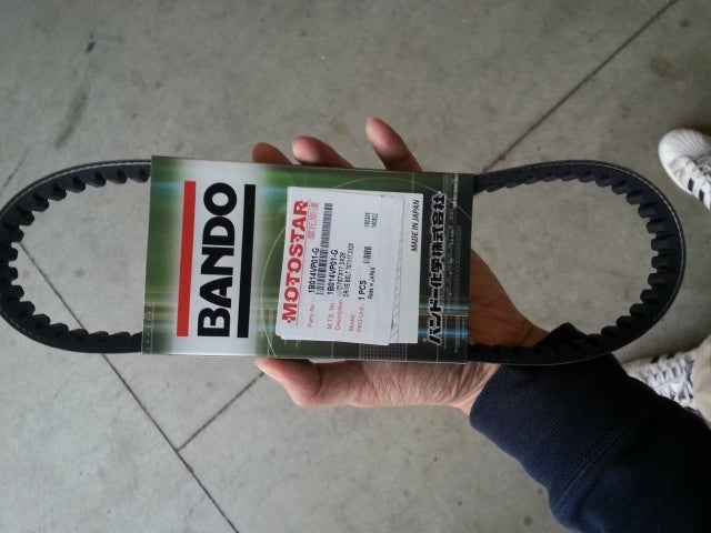 バンドー製のドライブベルト