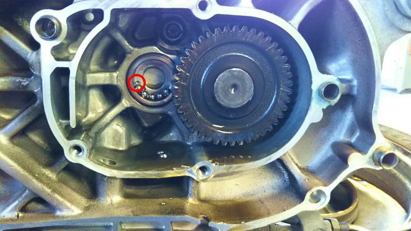 アプリオ　トランスミッションベアリング交換