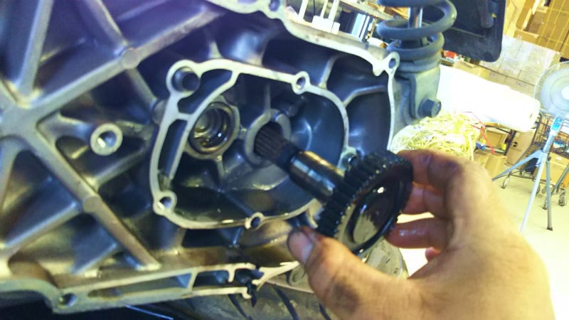 アプリオ　トランスミッションベアリング交換