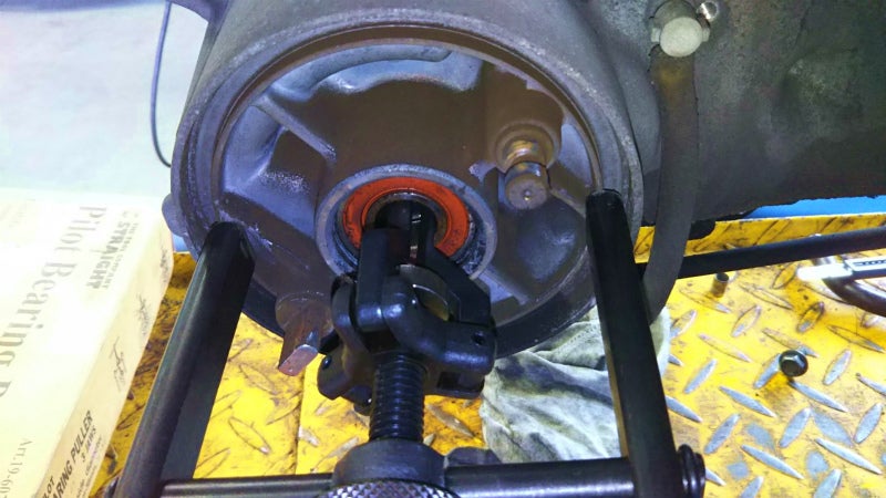 アプリオ　トランスミッションベアリング交換