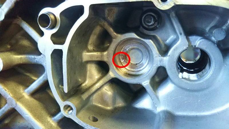 アプリオ　トランスミッションベアリング交換