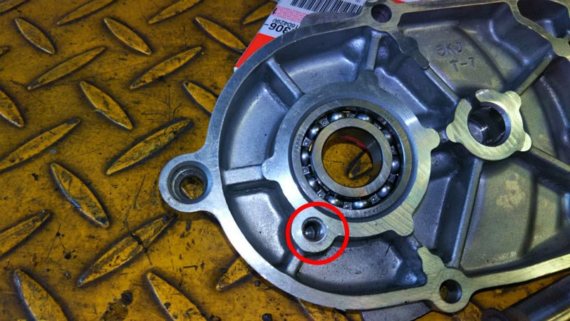 アプリオ　トランスミッションベアリング交換