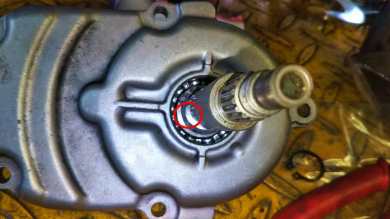 アプリオ　トランスミッションベアリング交換