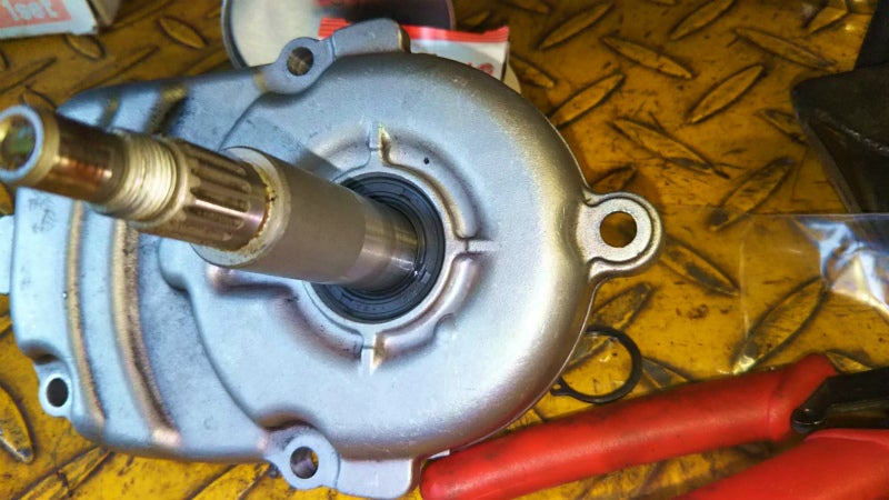 アプリオ　トランスミッションベアリング交換