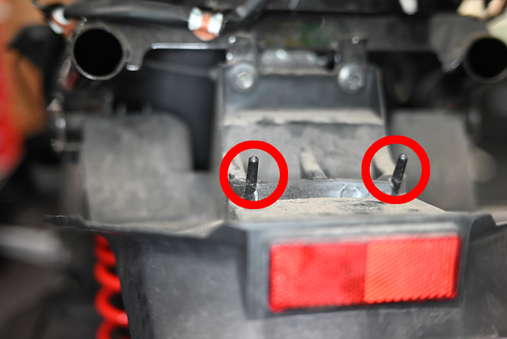 NMAX155のテール取り付け時の注意ポイント1